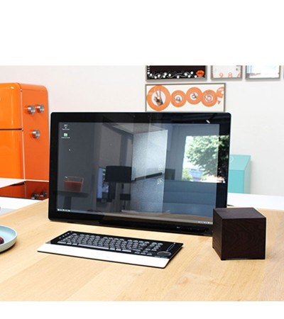 WOOD KUBB : mini PC en bois massif façonné par un ébéniste – design exclusif et objet technologique d’exception