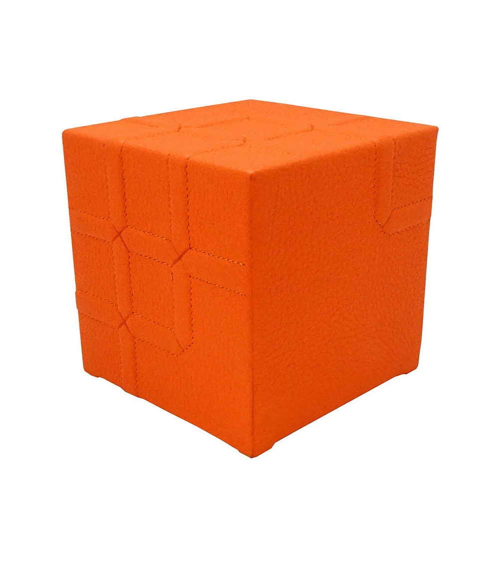 Kubb® Cuero: mini PC de diseño con acabado en cuero auténtico – estilo exclusivo y tecnología Intel® y AMD en formato compacto