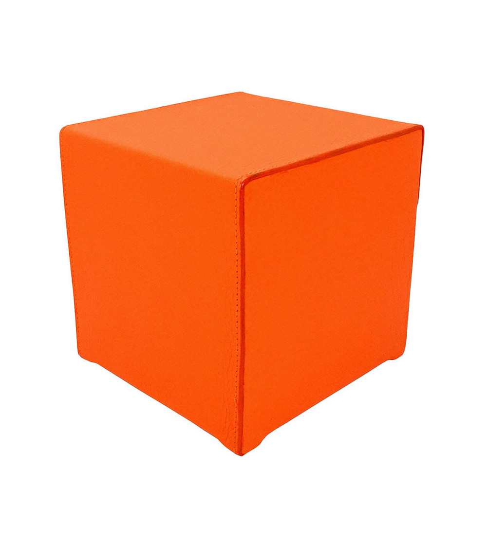 Kubb® Leather: premium mini PC with genuine leather finish – exclusive design and Intel® and AMD technology in a compact format