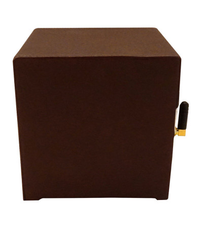 Kubb® Cuero: mini PC de diseño con acabado en cuero auténtico – estilo exclusivo y tecnología Intel® y AMD en formato compacto